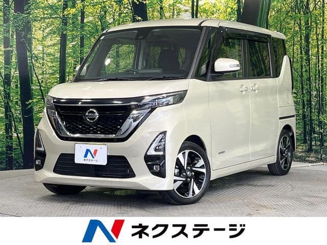 NISSAN ROOX