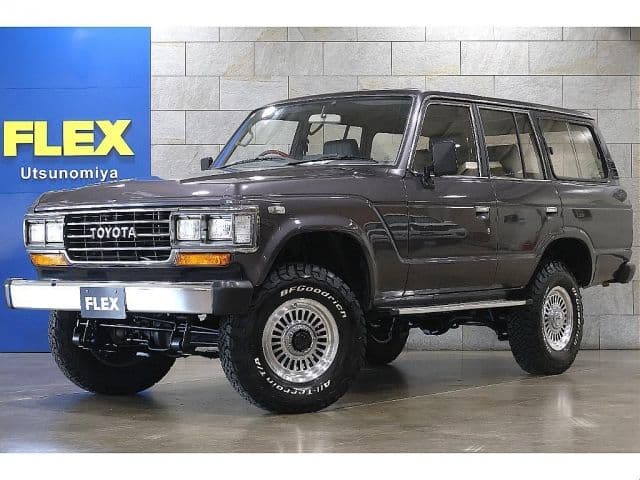 TOYOTA LANDCRUISER van