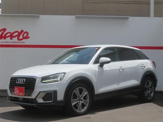 AUDI AUDI Q2