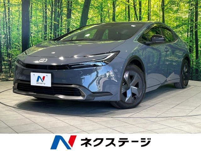 TOYOTA PRIUS 4WD