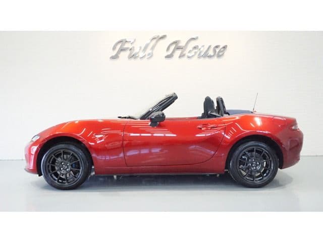 MAZDA ROADSTER