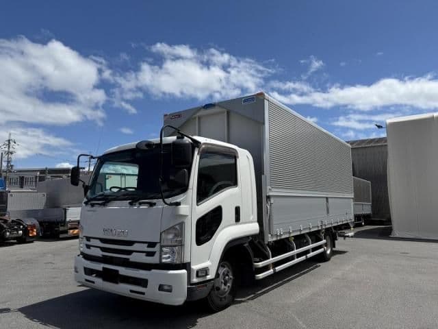 ISUZU FORWARD