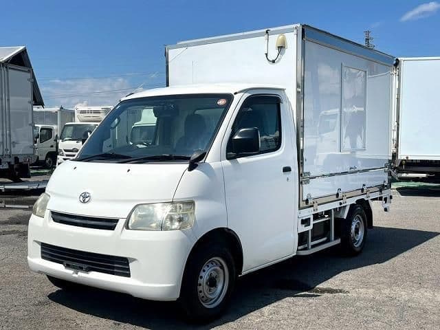 TOYOTA TOWNACE truck 2WD