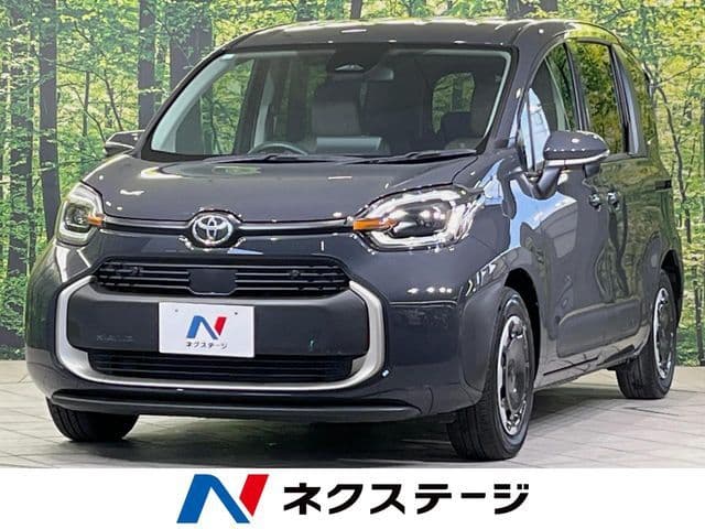 TOYOTA SIENTA HYBRID