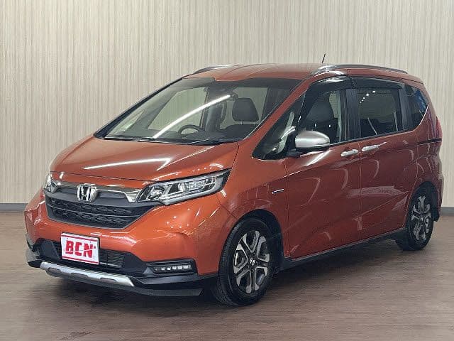 HONDA FREED plus HYBRID