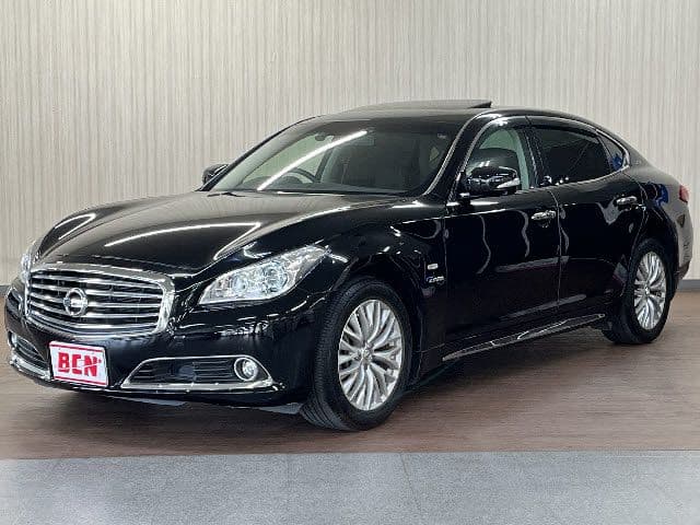 NISSAN CIMA HYBRID