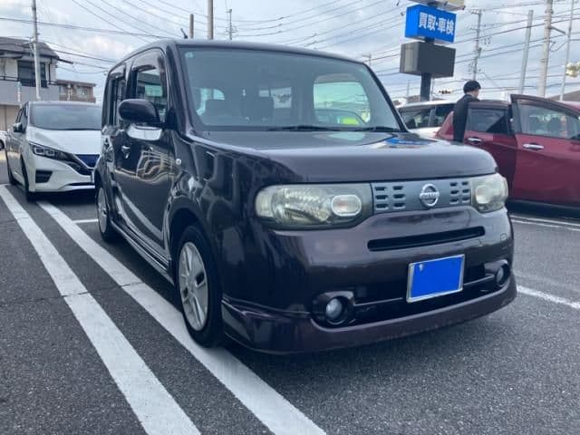 NISSAN CUBE