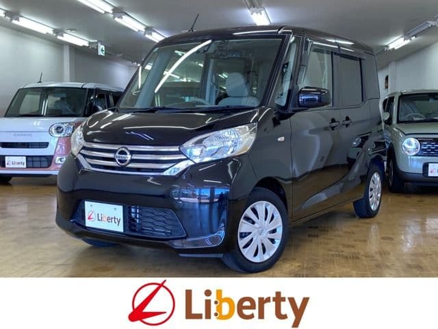 NISSAN DAYZ ROOX