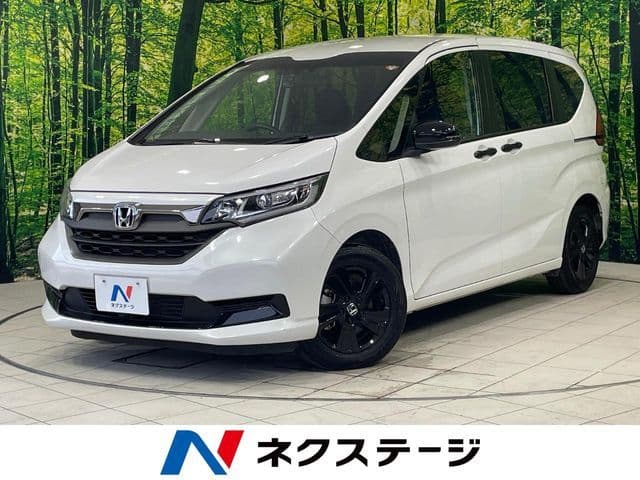 HONDA FREED HYBRID