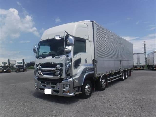 ISUZU GIGA