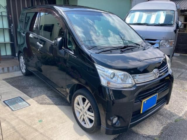 DAIHATSU MOVE CUSTOM