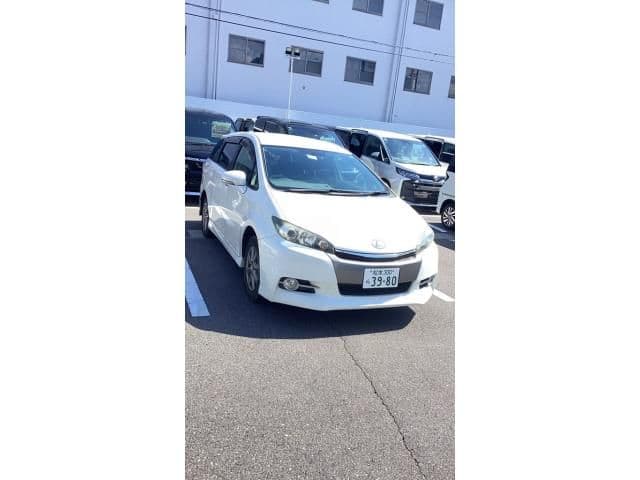 TOYOTA WISH 4WD