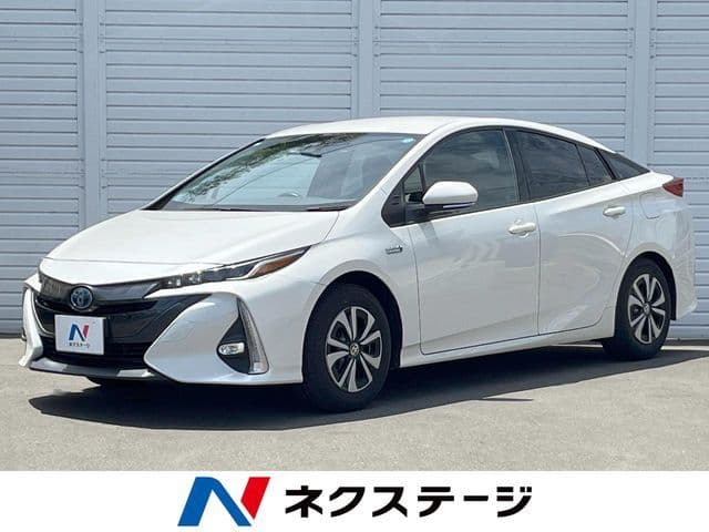 TOYOTA PRIUS PHV