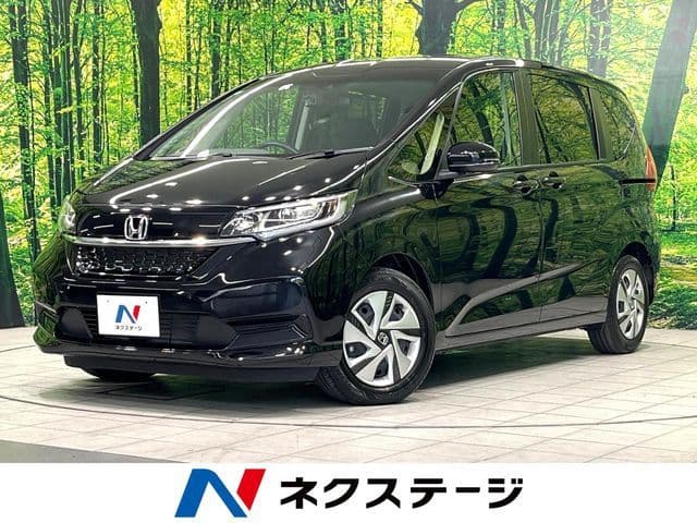 HONDA FREED HYBRID