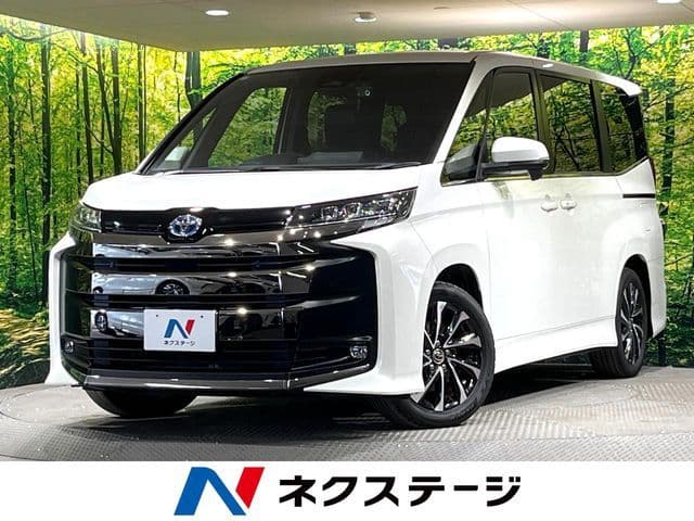 TOYOTA NOAH HYBRID