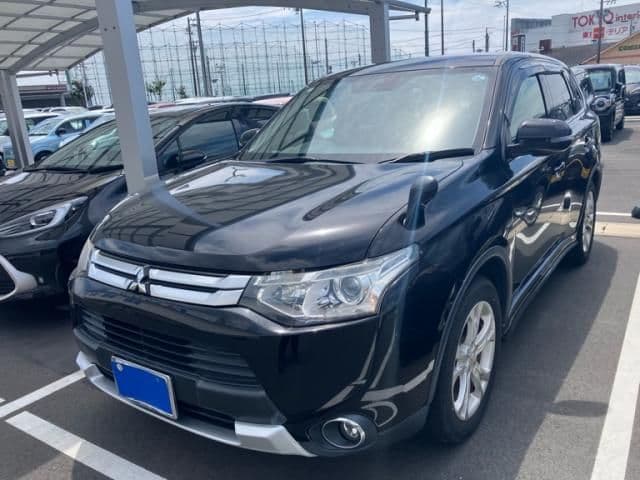 MITSUBISHI OUTLANDER 4WD