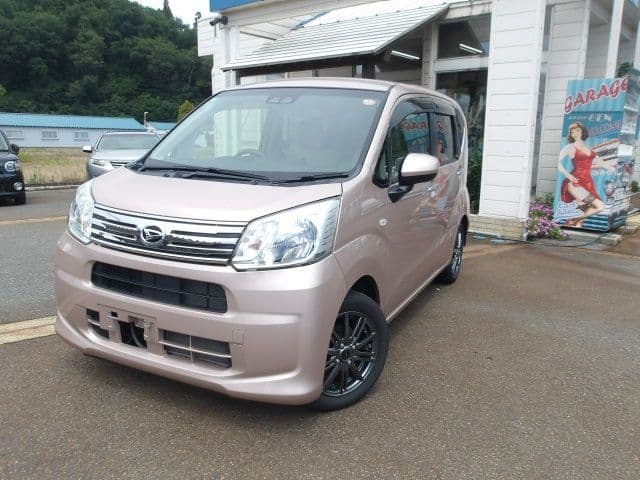 DAIHATSU MOVE 4WD