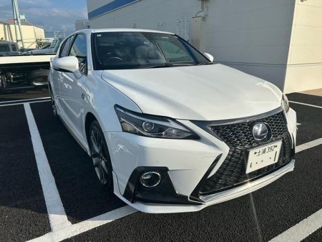 TOYOTA LEXUS CT200h