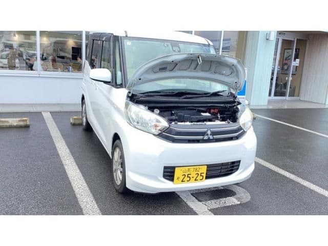 MITSUBISHI eK SPACE 4WD