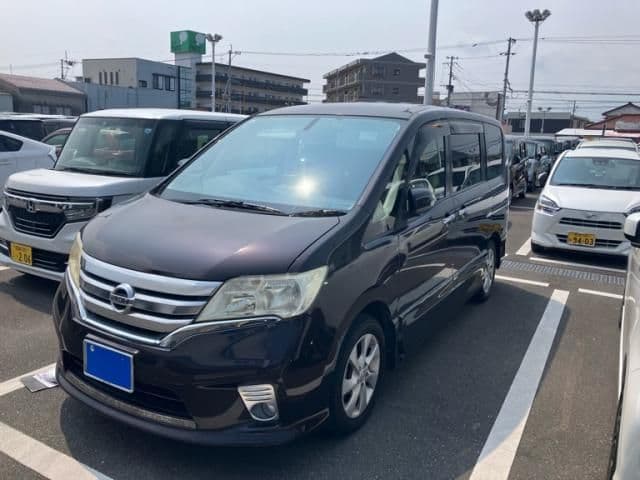 NISSAN SERENA WG