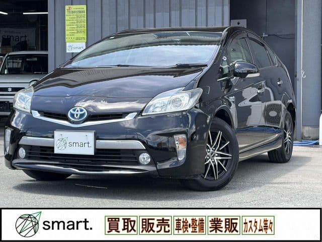 TOYOTA PRIUS PHV