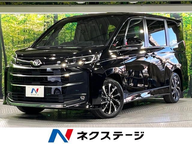 TOYOTA NOAH HYBRID