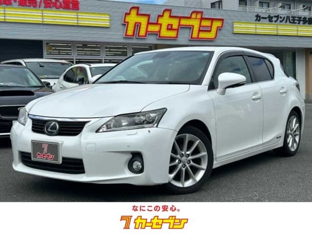 TOYOTA LEXUS CT200h
