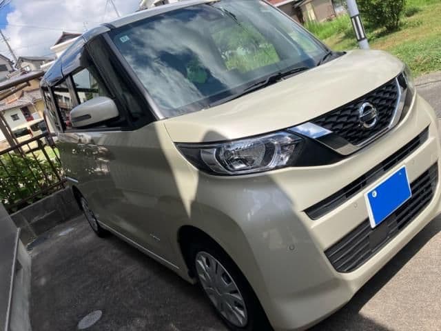 NISSAN ROOX