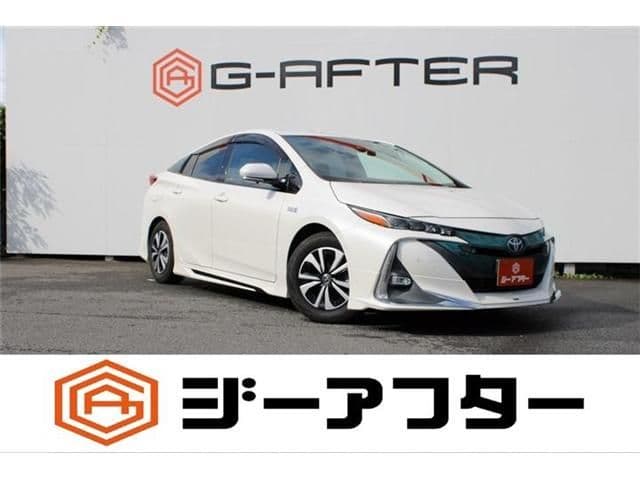 TOYOTA PRIUS PHV