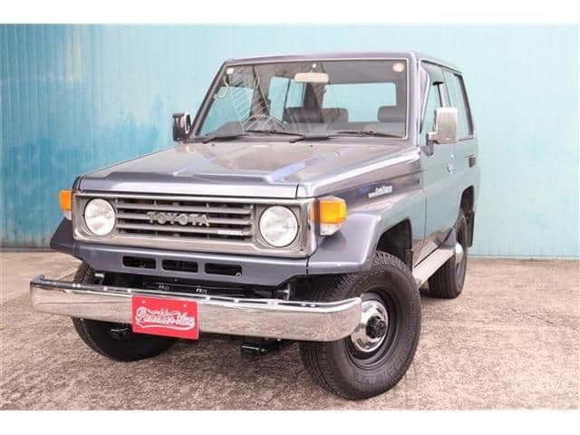 TOYOTA LANDCRUISER van