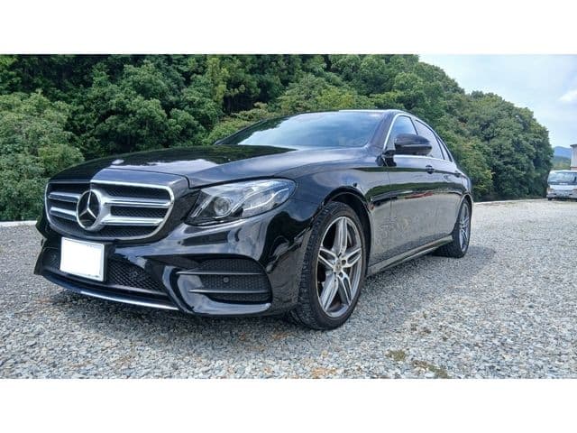 MERCEDES BENZ MERCEDES BENZ E class sedan