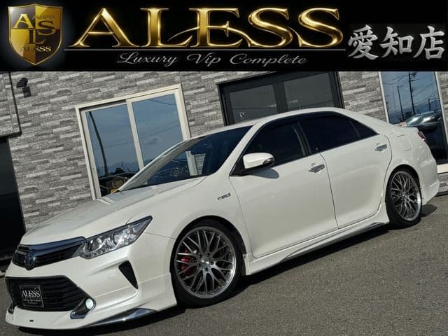 TOYOTA CAMRY HYBRID