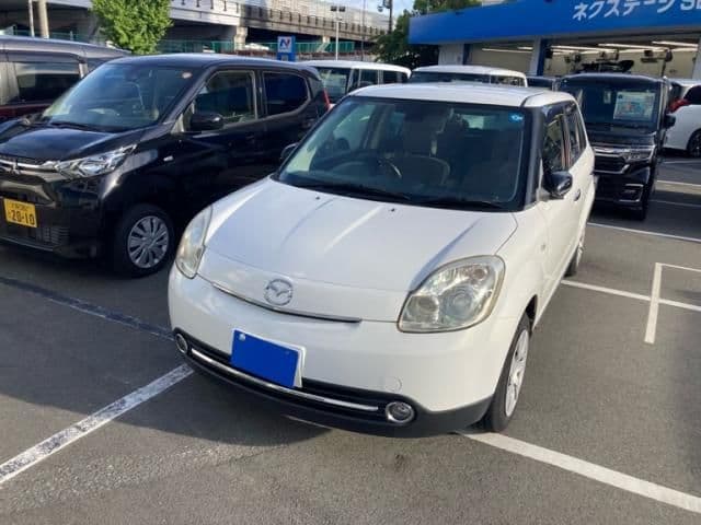 MAZDA VERISA