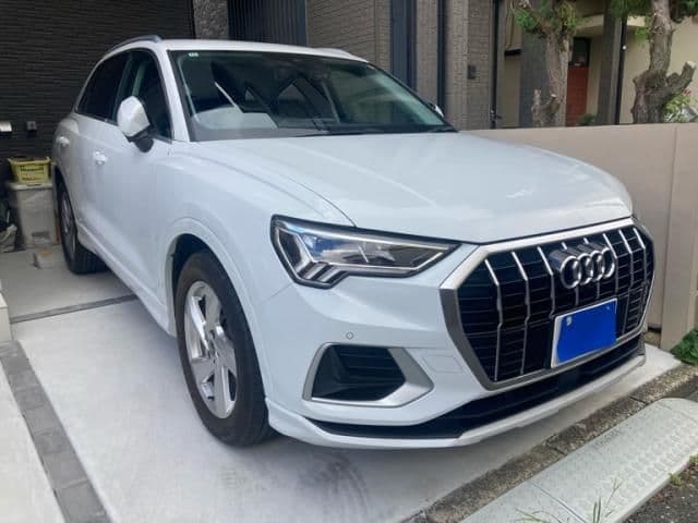 AUDI AUDI Q3