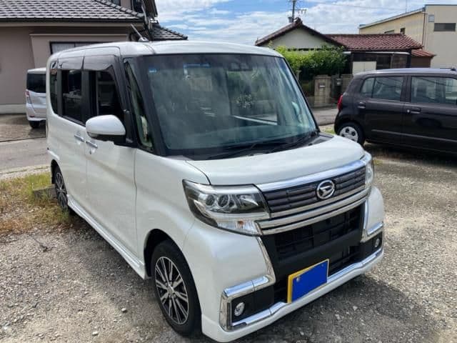 DAIHATSU TANTO CUSTOM