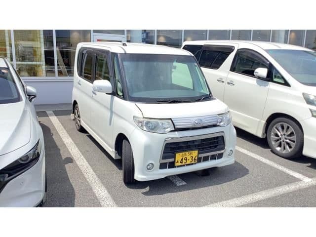 DAIHATSU TANTO CUSTOM 4WD