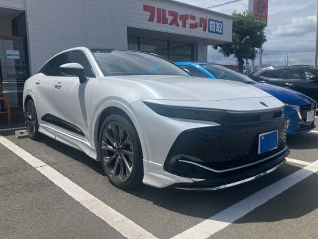 TOYOTA CROWN CROSSOVER
