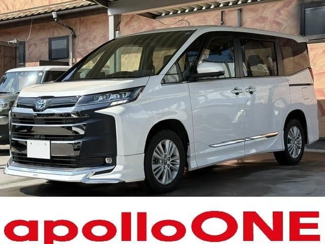 TOYOTA NOAH HYBRID 4WD