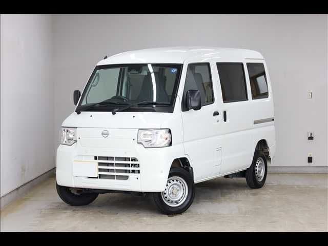 NISSAN null