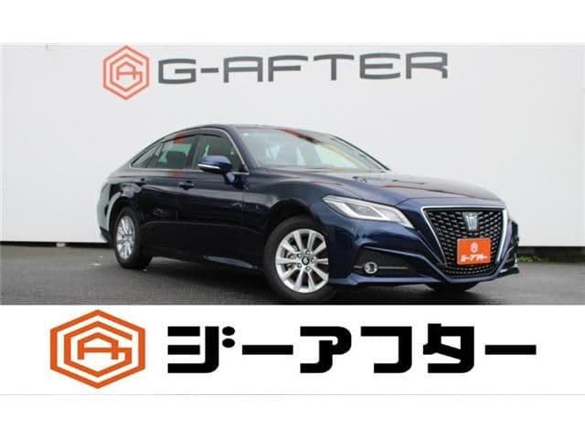 TOYOTA CROWN sedan hybrid