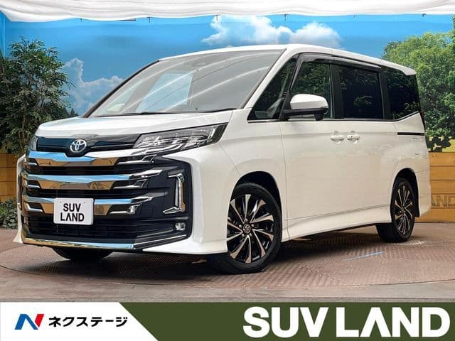 TOYOTA NOAH