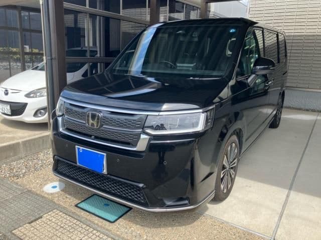 HONDA STEPWAGON SPADA
