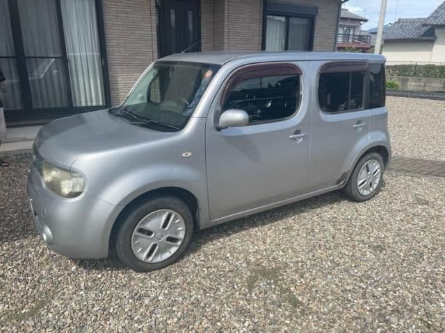 NISSAN CUBE
