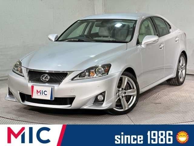 TOYOTA LEXUS IS350