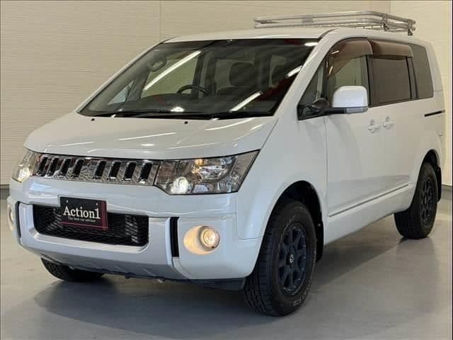 MITSUBISHI DELICA D:5 4WD
