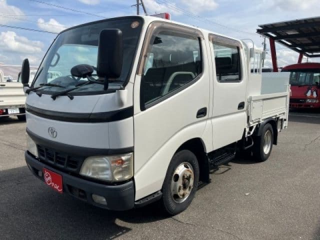 TOYOTA DYNA