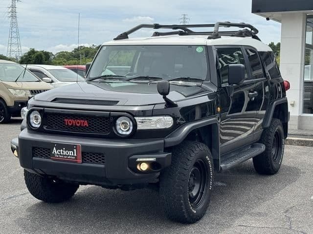TOYOTA FJ CRUISER 4WD