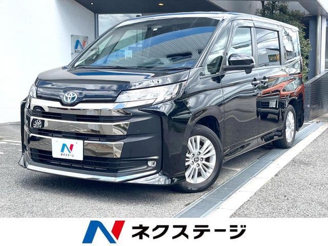 TOYOTA NOAH HYBRID