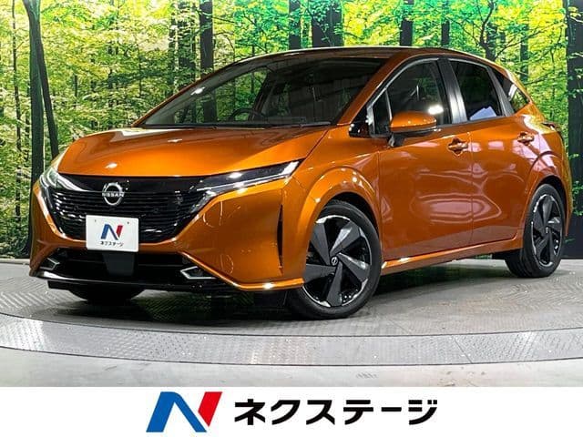 NISSAN AURA