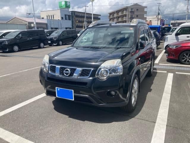 NISSAN X-TRAIL 4WD